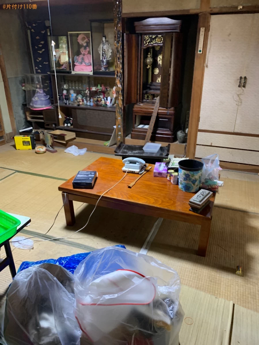 【豊後高田市】仏壇、人形、テーブル、クローゼット、電話等の回収